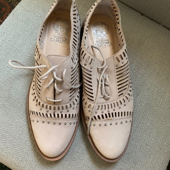 Vince Camuto shoes size 8 beige - Picture 1 of 4